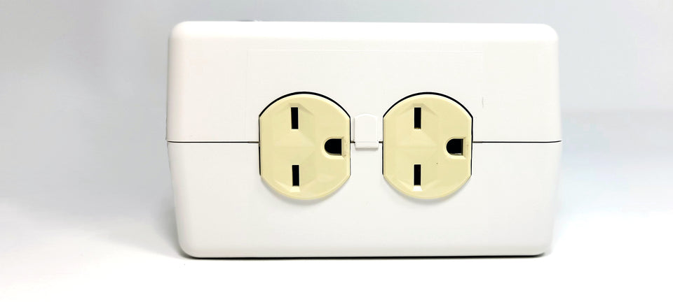 Quick 220® Systems 20 Ampere Straight Blade Outlet